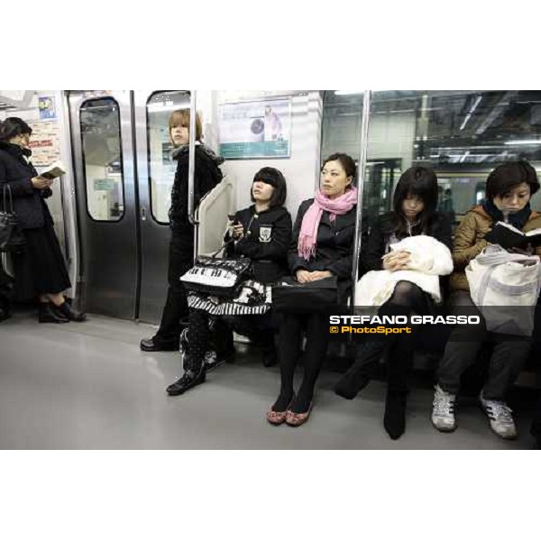 on the train going to Kamakura Kamakura - Kanagawa, 28th nov. 2009 ph. Stefano Grasso