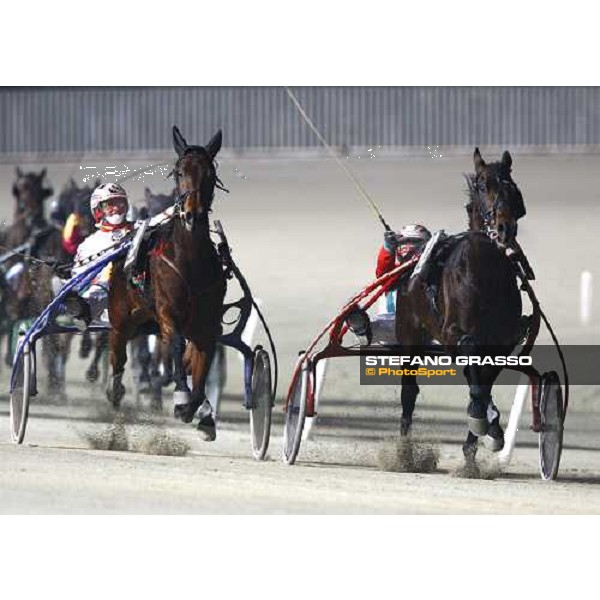 Roberto Vecchione with Island Effe and Pietro Gubellini with Le Touquet flying toward the line of the Final of the Gran Premio Mario Locatelli Milan San Siro, 24th january 2010 ph. Stefano Grasso