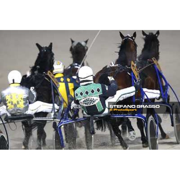 Enrico Bellei with Materazzi Ok turns the bend during the Premio Westgate Crown Milan San Siro, 24th january 2010 ph. Stefano Grasso