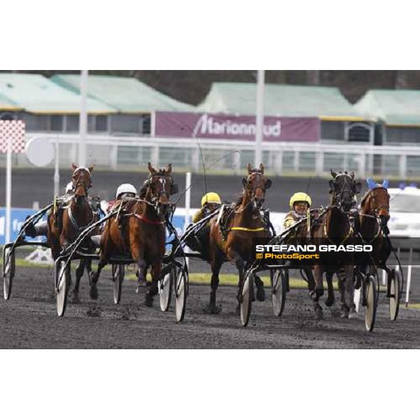 last few meters of Prix du Luxembourg - Jean Michel Bazire with Ismos Fp at left goes to win beating Obelo Darche Paris Vincennes, 30th january 2010 ph. Stefano Grasso