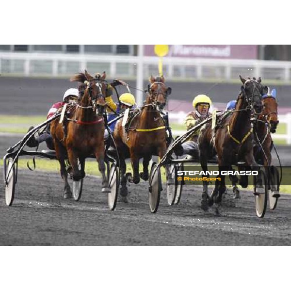 last few meters of Prix du Luxembourg - Jean Michel Bazire with Ismos Fp at left goes to win beating Obelo Darche Paris Vincennes, 30th january 2010 ph. Stefano Grasso