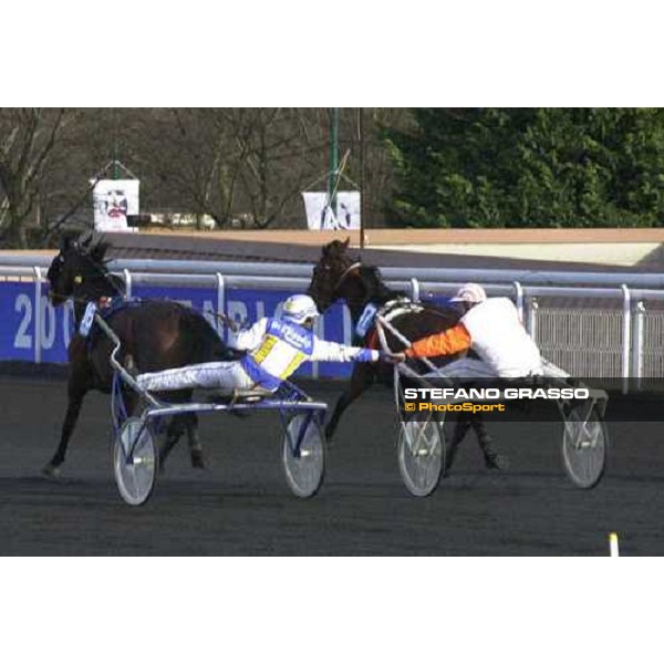 Varenne wins the Grand Prix d\' Amerique 2001 Paris Vincennes, 28th january 2001 ph. Stefano Grasso
