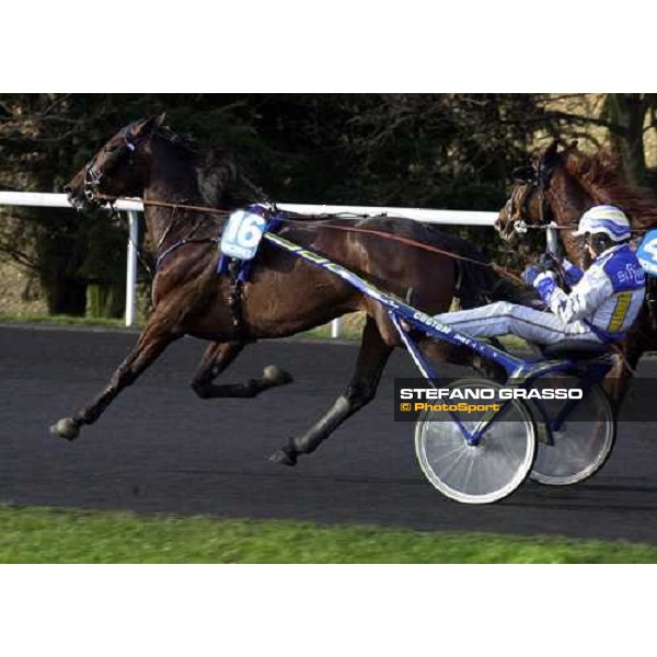 Varenne wins the Grand Prix d\' Amerique 2001 Paris Vincennes, 28th january 2001 ph. Stefano Grasso