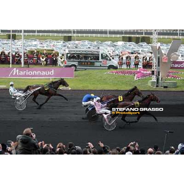 Sebastien Ernault with Oyonnax wins the Prix d\' Amerique Marionnaud beatin Quaker Jet and Meaulnes du Corta Paris Vincennes, 31st january 2010 ph.Stefano Grasso