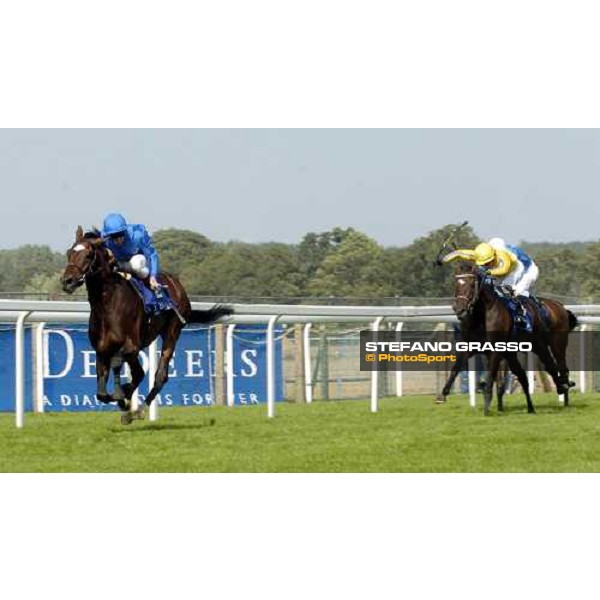 Doyen wins from Hard Buck (yellow) pic bill Selwyn 24-7-04