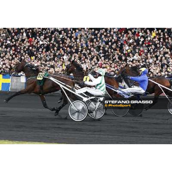Sebastien Ernault with Oyonnax wins the Prix d\' Amerique Marionnaud beating Quaker Jet and Meaulnes du Corta Paris Vincennes, 31st january 2010 ph.Stefano Grasso