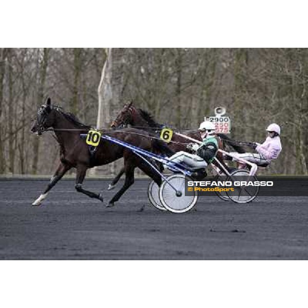 Sebastien Ernault with Oyonnax wins the Prix d\' Amerique Marionnaud beating Quaker Jet and Meaulnes du Corta Paris Vincennes, 31st january 2010 ph.Stefano Grasso