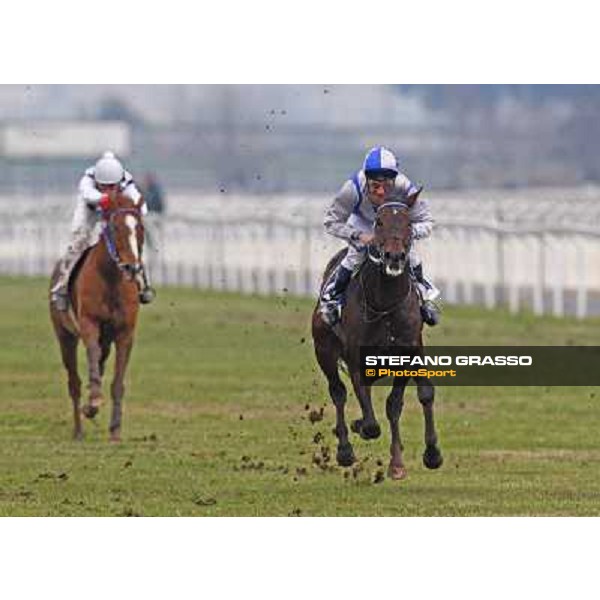 Dirk Fuhrmann on Frammassone goes to win the 60.a Gran Corsa Siepi di Roma Roma, 14th february 2010 ph. Stefano Grasso