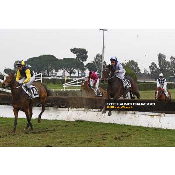 Le Plessis leads followed by Frammassone during the 60.a Gran Corsa Siepi di Roma Roma, 14th february 2010 ph. Stefano Grasso