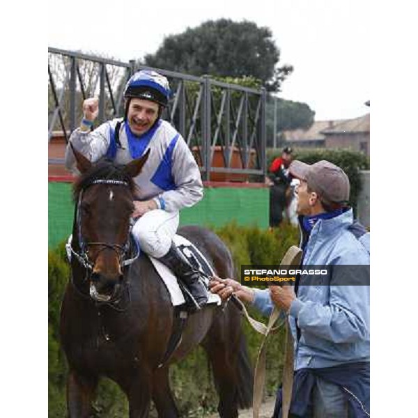 Dirk Fuhrmann on Frammassone after winning the 60.a Gran Corsa Siepi di Roma Roma, 14th february 2010 ph. Stefano Grasso