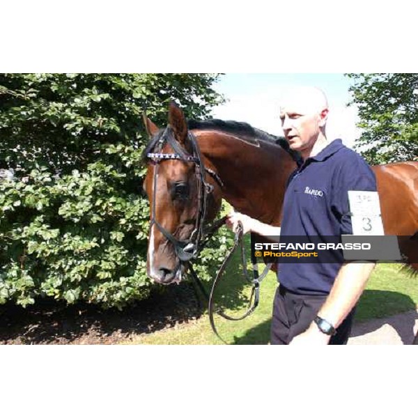 Le Vie dei Colori and his groom Gary Smith The Cantor Odds Sussex Stakes Glorious Goodwood 28 th july 2004 ph. Stefano Grasso