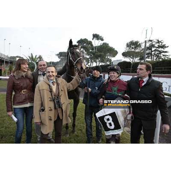St Petersbourg with Paul A. Johnson, Simone Pugnotti and Mario Montanari after winning the 121¡ Grande Steeple Chase di Romna - Mem. Gen. Mario Argenton Rome, 14th february 2010 ph. Stefano Grasso