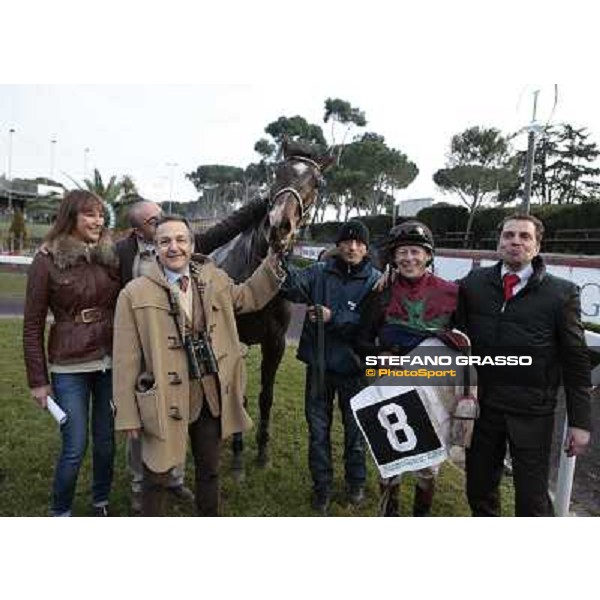 St Petersbourg with Paul A. Johnson, Simone Pugnotti and Mario Montanari after winning the 121¡ Grande Steeple Chase di Romna - Mem. Gen. Mario Argenton Rome, 14th february 2010 ph. Stefano Grasso