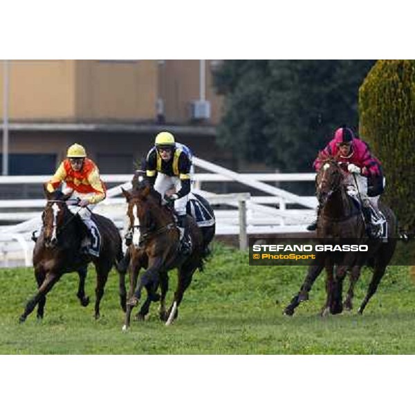 runners during the 121¡ Grande Steeple Chase di Romna - Mem. Gen. Mario Argenton Rome, 14th february 2010 ph. Stefano Grasso