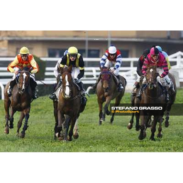 Runners during the the 121¡ Grande Steeple Chase di Romna - Mem. Gen. Mario Argenton Rome, 14th february 2010 ph. Stefano Grasso