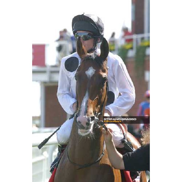 close up for Soviet Song and Johnny Murtagh The Cantor Odds Sussex Stakes Glorious Goodwood 28 th july 2004 ph. Stefano Grasso