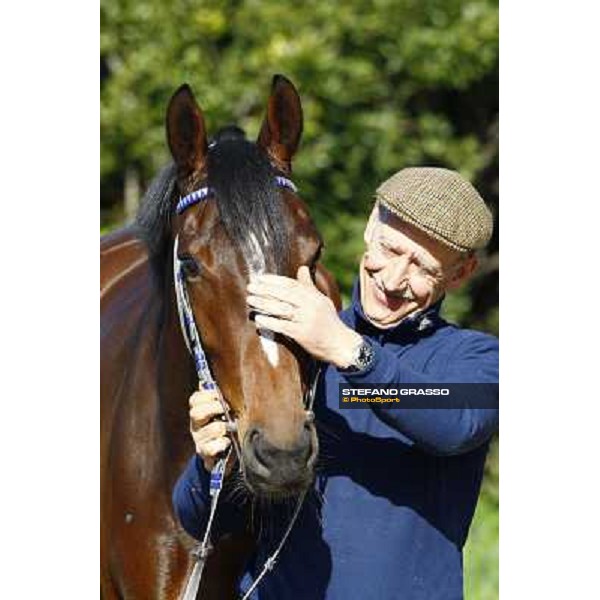Franco Contu and Eppursimuove pictured at Franco Contu\'s stable Rome, 21st february 2010 ph. Stefano Grasso