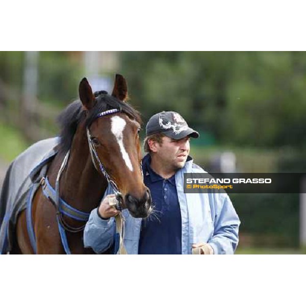 Eppursimuove before the start of Premio Neni da Zara Rome, 21st february 2010 ph. Stefano Grasso
