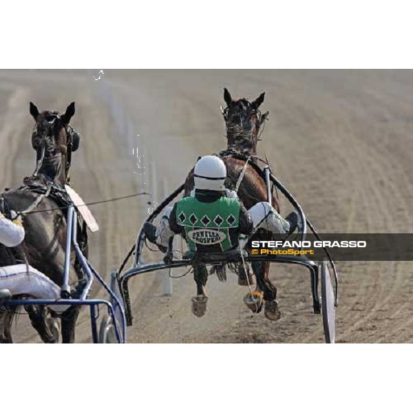 entering the straight at Le Padovanelle racetrack Ponte di Brenta (PD), 14th march 2010 ph. Stefano Grasso