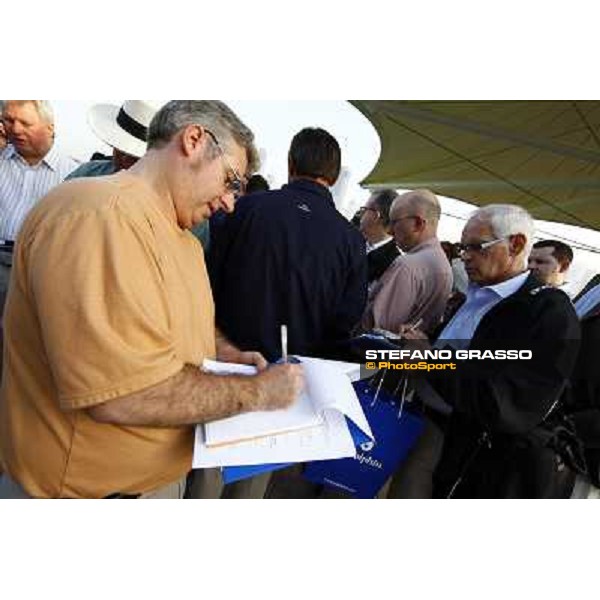Journalists interview Simon Crisford at Godolphin Media Morning Dubai - Al Quoz, 24th march 2010 ph. Stefano Grasso