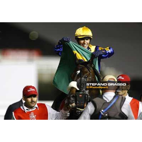 Tiago Pereira on Gloria de Campeao celebrates after winning the Dubai World Cup. Dubai - Meydan, 26th march 2010 ph. Stefano Grasso
