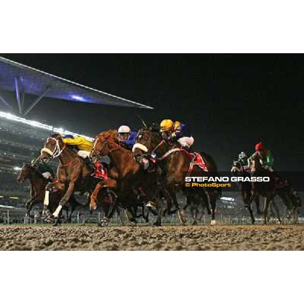 Tiago Pereira on Gloria de Campeao wins the Dubai World Cup beating Lizard\'s Desire and Allybar Dubai - Meydan, 26th march 2010 ph. Stefano Grasso