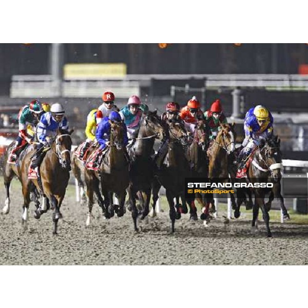 Tiago Pereira on Gloria de Campeao leads after the start of the Dubai World Cup Dubai - Meydan, 26th march 2010 ph. Stefano Grasso