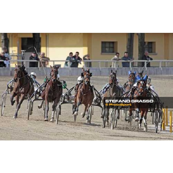 Francesco Facci with Nieves Vl enter the last straight and goes to win the Gran Premio Italia Filly Bologna - Arcoveggio racetrack, 5th april 2010 ph. Stefano Grasso