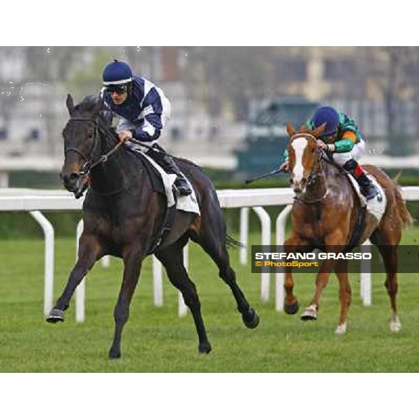 Mirco Demuro on Carioca wins the Premio Seregno Milan - San Siro racetrack, 11st april 2010 ph. Stefano Grasso