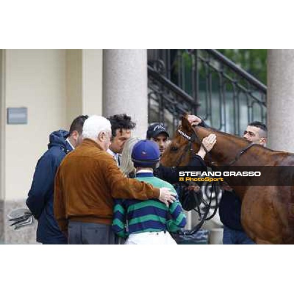 Sadowa Destination with her connection after winning the Premio Chiese Milano, 11st april 2010 ph. Stefano Grasso