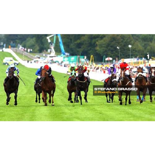\'The King George Stakes -Gr. 3 from left to right the winner The Tatling, third Slap Shot, second Dragon Flyer Glorious Goodwood, july 31 2003-ph.Stefano Grasso\' 