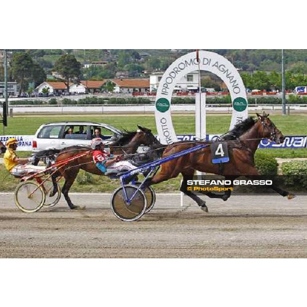 Pietro Gubellini - Irving Rivarco - 3.a batt. 61¡ Lotteria Napoli, 2th may 2010 ph. Stefano Grasso