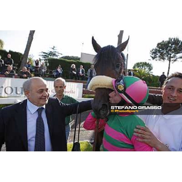 Vittorio Caruso, Mirco Demuro and Worthadd after winning the 127° Derby Italiano Rome, 8th may 2010 ph. Stefano Grasso
