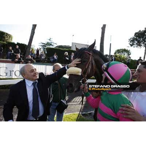 Vittorio Caruso, Mirco Demuro and Worthadd after winning the 127° Derby Italiano Rome, 8th may 2010 ph. Stefano Grasso