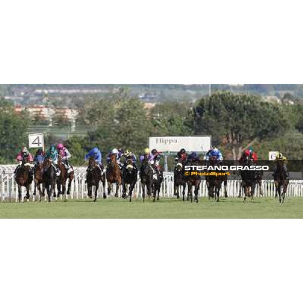 last 100 meters to the line for Mirco Demuro and Worthadd winners of the 127° Derby Italiano Rome, 8th may 2010 ph. Stefano Grasso