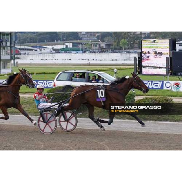 Geox - P.Gubellini 61¡ Gp Lotteria - The Consolation Napoli, Agnano racetrack 2nd may 2010 ph. Stefano Grasso