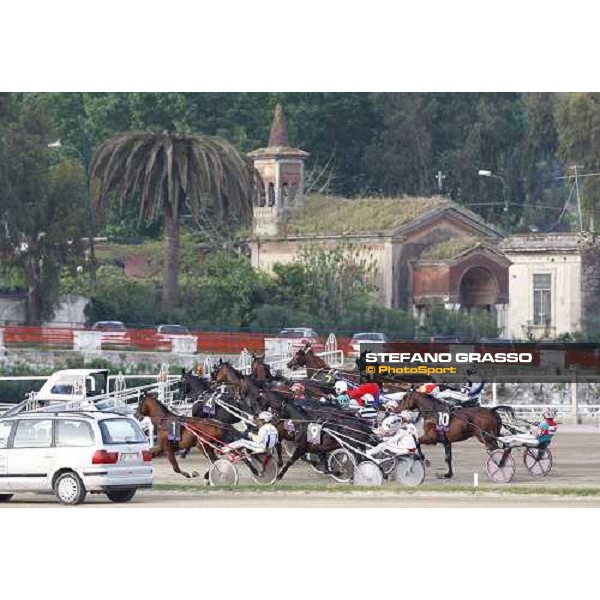 start 61¡ Gp Lotteria - the Consolation Napoli, Agnano racetrack 2nd may 2010 ph. Stefano Grasso