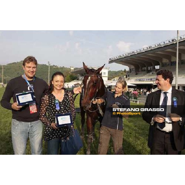 prize giving for Geox 61¡ Gp Lotteria - the Consolation Napoli, Agnano racetrack 2nd may 2010 ph. Stefano Grasso