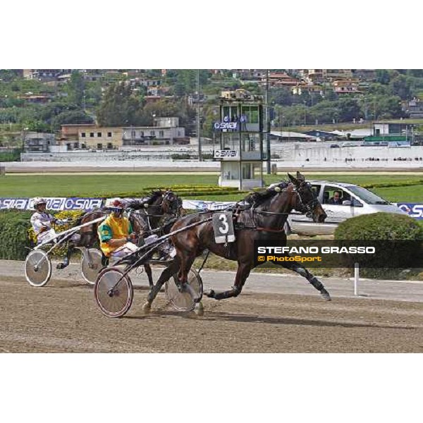 Ilaria Jet - Jean Michel Bazire - winners 2nd heat 61¡ Gp Lotteria - the Final Napoli, Agnano racetrack 2nd may 2010 ph. Stefano Grasso