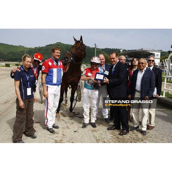 prize giving 3rd heat - Irving Rivarco 61¡ Gp Lotteria Napoli, Agnano racetrack 2nd may 2010 ph. Stefano Grasso