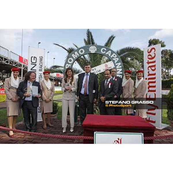 Riccardo Menichetti and Cristiana Brivio Sforza with dott. Caiani during the prize giving of the Premio WWF Emirates Airline Rome - Capannelle racetarck, 16th may 2010 ph. Stefano Grasso