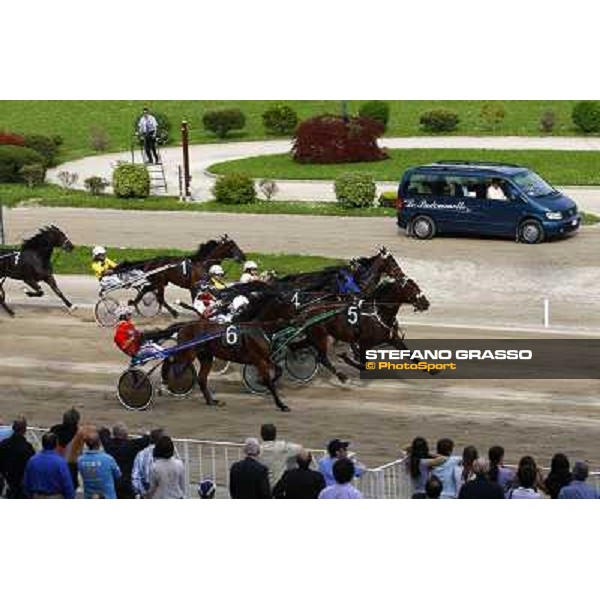 Elwood Medium - The start Padova, VS Breda racetrack, 1st may 2010 ph. Stefano Grasso