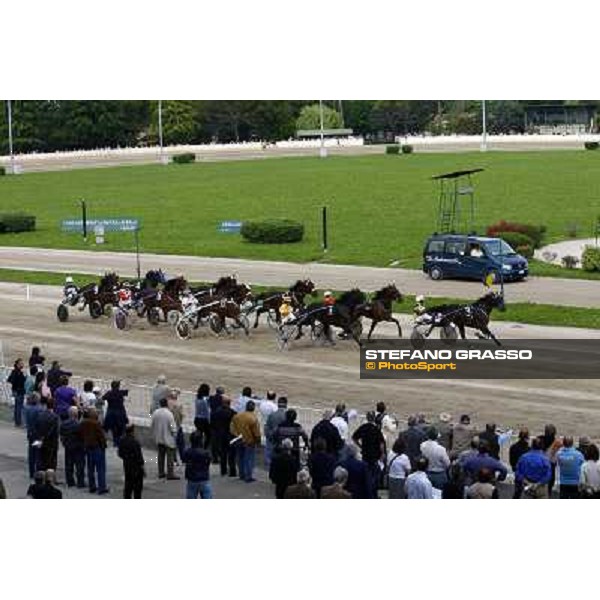 Elwood Medium - The first turn Padova, VS Breda racetrack, 1st may 2010 ph. Stefano Grasso