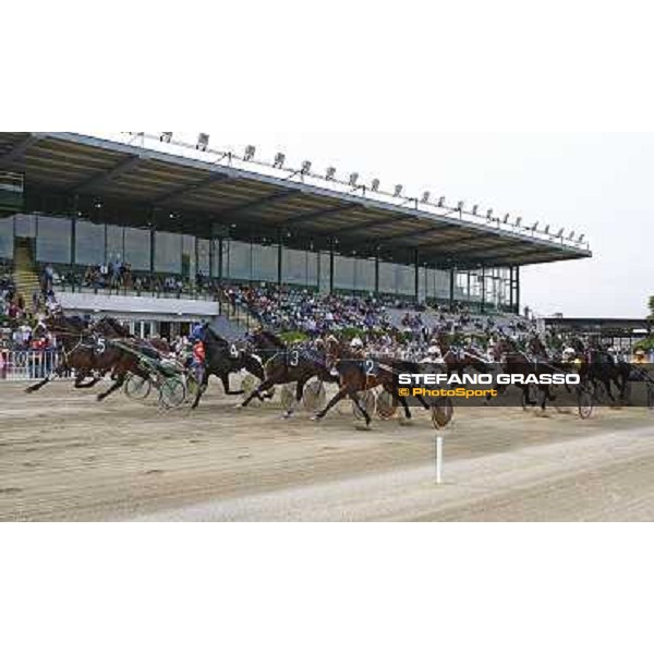 Elwood Medium - the start Padova, VS Breda racetrack, 1st may 2010 ph. Stefano Grasso