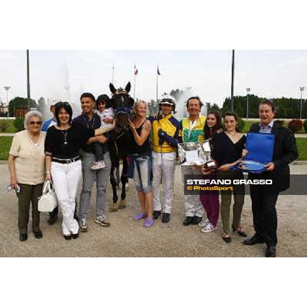Elwood Medium - prize giving Nad Al Sheba Padova, VS Breda racetrack, 1st may 2010 ph. Stefano Grasso