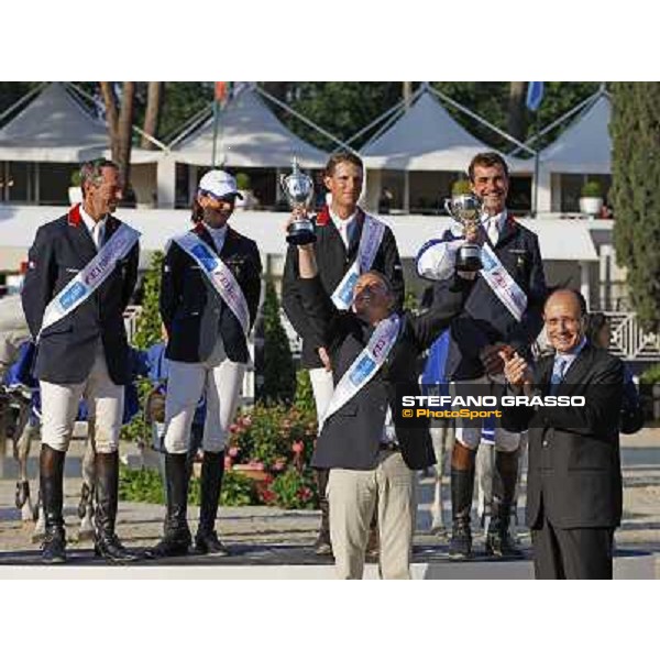 Laurent Elias stands the trophies after winning with his team the Meydan Fei Nations Cup - 78¡ Csio Piazza di Siena - close to him the on. Renato Schifani, President of Senato della Repubblica Italiana Rome, 28th may 2010 ph. Stefano Grasso
