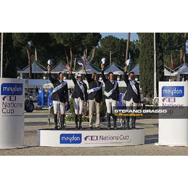 The French Team winner of the Meydan Fei Nations Cup - 78¡ Csio Piazza di Siena Rome, 28th may 2010 ph. Stefano Grasso