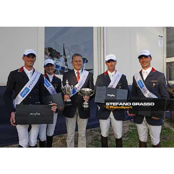 The French Team winner of the Meydan Fei Nations Cup - 78¡ Csio Piazza di Siena Rome, 28th may 2010 ph. Stefano Grasso