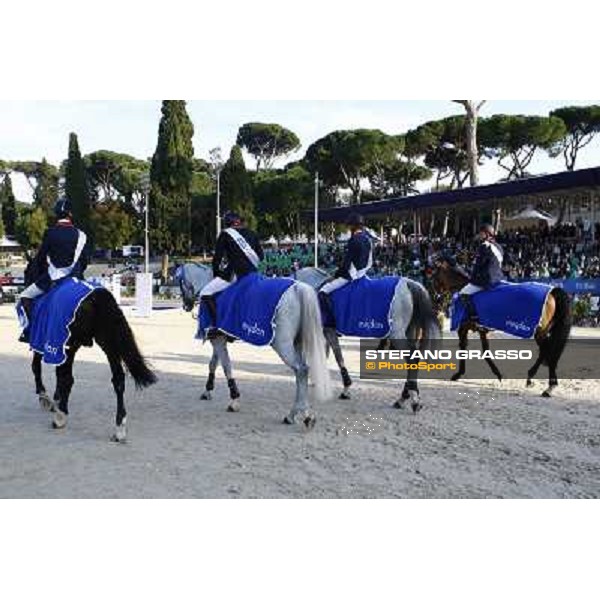 The France Team enters the Arena after winning the Meydan Fei Nations Cup - 78¡ Csio Piazza di Siena Rome, 28th may 2010 ph. Stefano Grasso