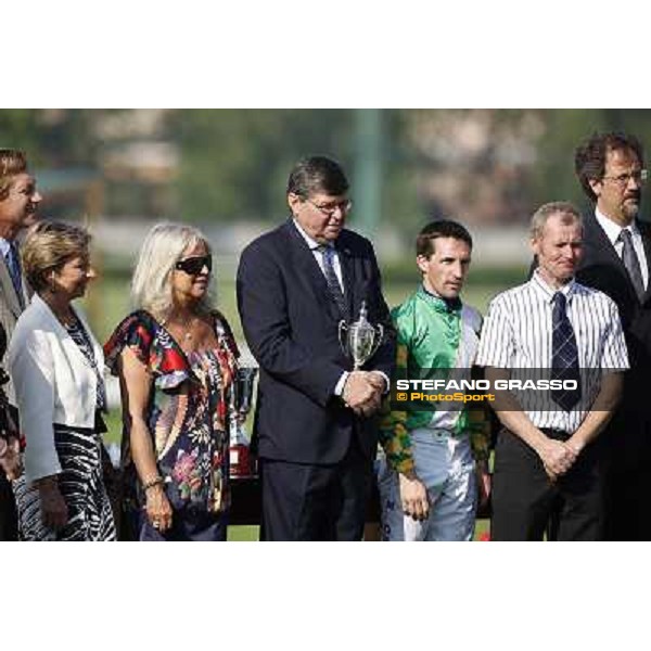 the prize giving ceremony of the Premio Carlo Vittadini Milan - San Siro racetrack, 30th may 2010 ph. Stefano Grasso
